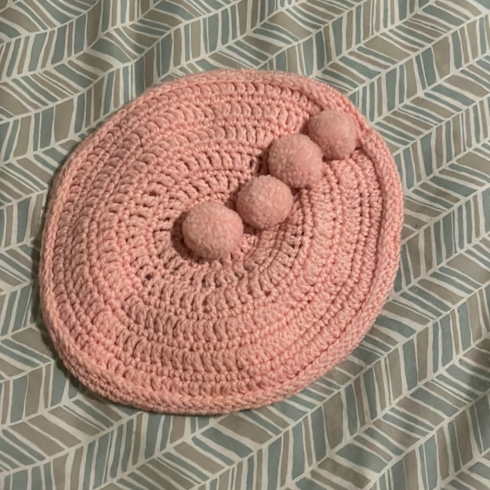 Light pink beret